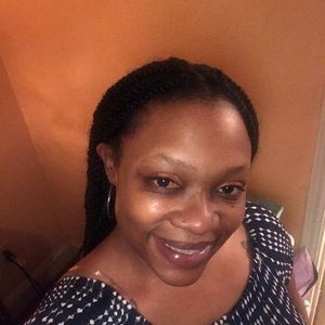 Meet your Posher, Sabrina